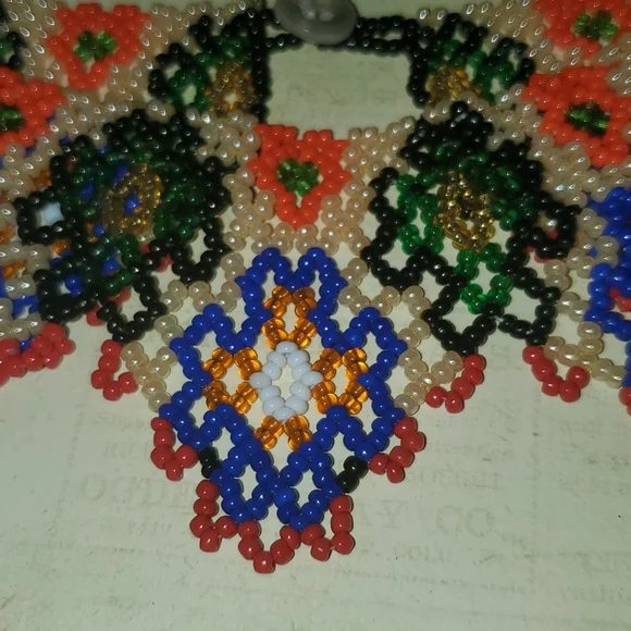 Wearable ART Vintage Glass Seed Bead and Faux Pearl Collar Necklace Style - Picture 2 of 5